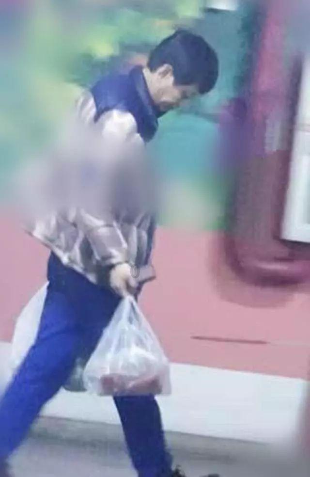 豆娃奥特曼
